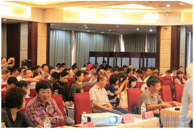 BIM與建筑信息化技術(shù)應(yīng)用交流會(huì)在京舉行，引領(lǐng)行業(yè)技術(shù)轉(zhuǎn)讓新浪潮